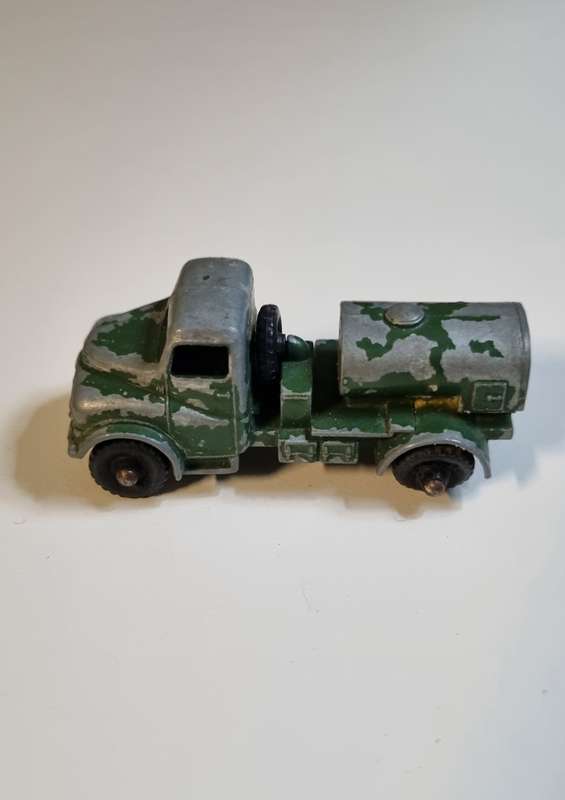 Matchbox Lesney Army Water Tanker # 71A