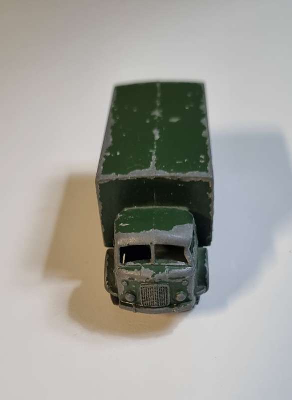 Matchbox Lesney Ford 3 Ton 4x4 Service Ambulance #63A