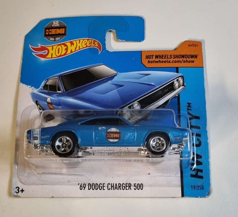 Hot Wheels 69 Dodge Charger 500