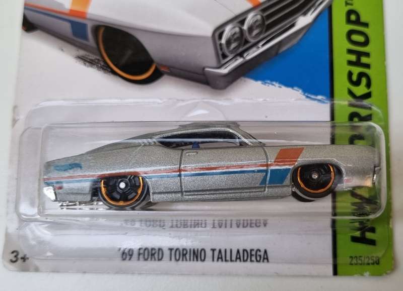 Hot Wheels 69 Ford Torino Talladega