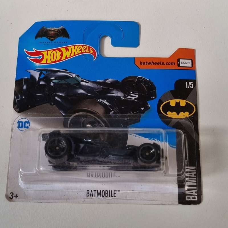 Hot Wheels Batmobile
