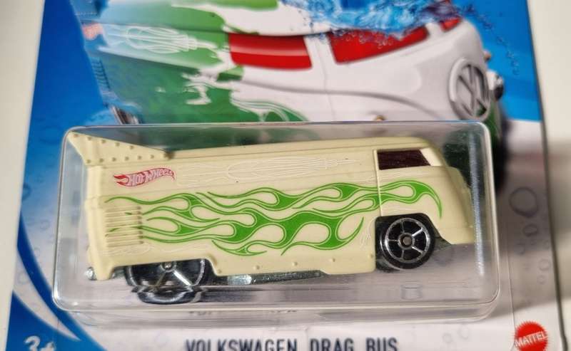 Hot Wheels Volkswagen Drag Bus Color Shifters