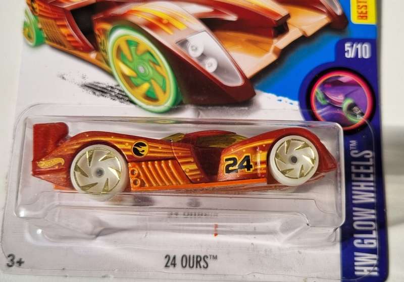 Hot Wheels 24 Ours Treasure Hunt