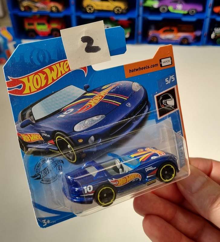 Hot Wheels Dodge Viper RT/10 Treasure Hunt