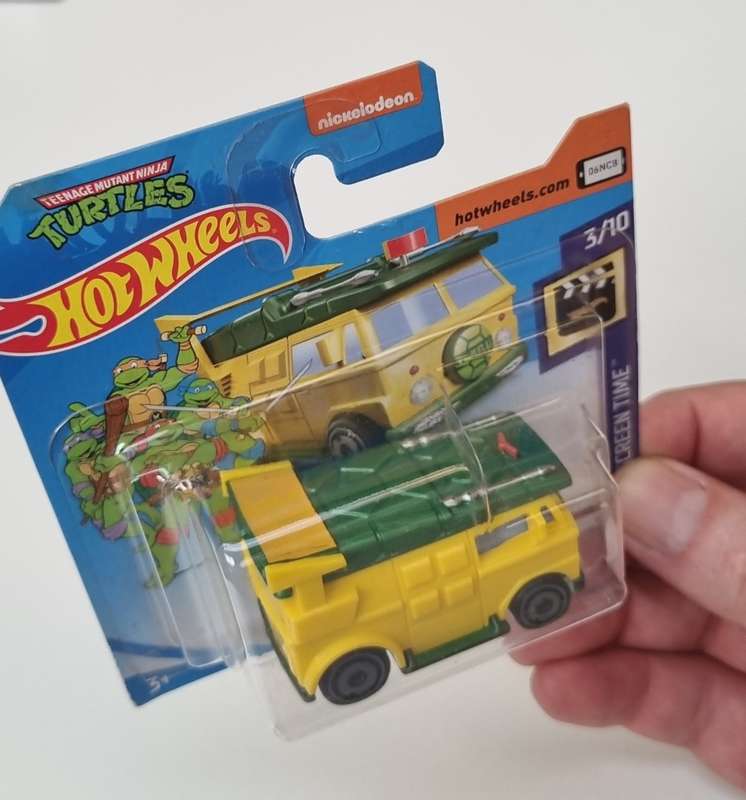 Hot Wheels Party Wagon Ninja Turtles