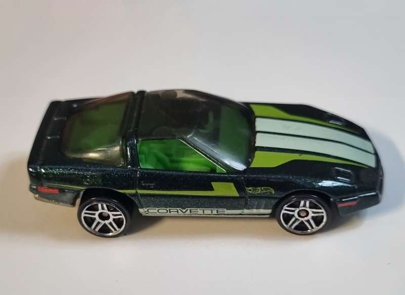 Hot Wheels 80's Corvette