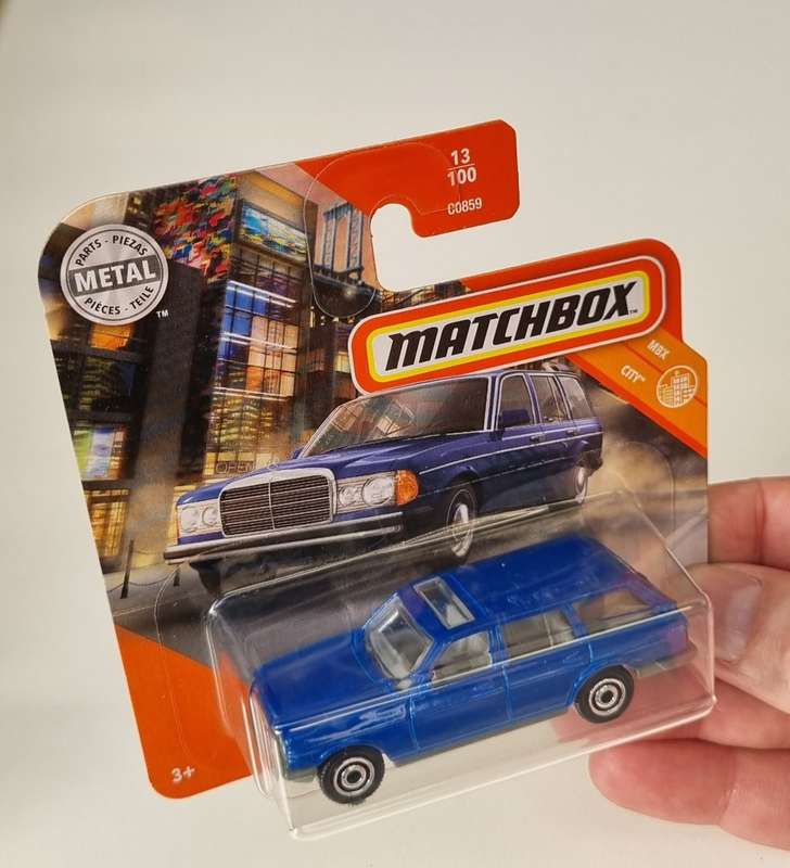 Matchbox Mercedes Benz S123 Wagon