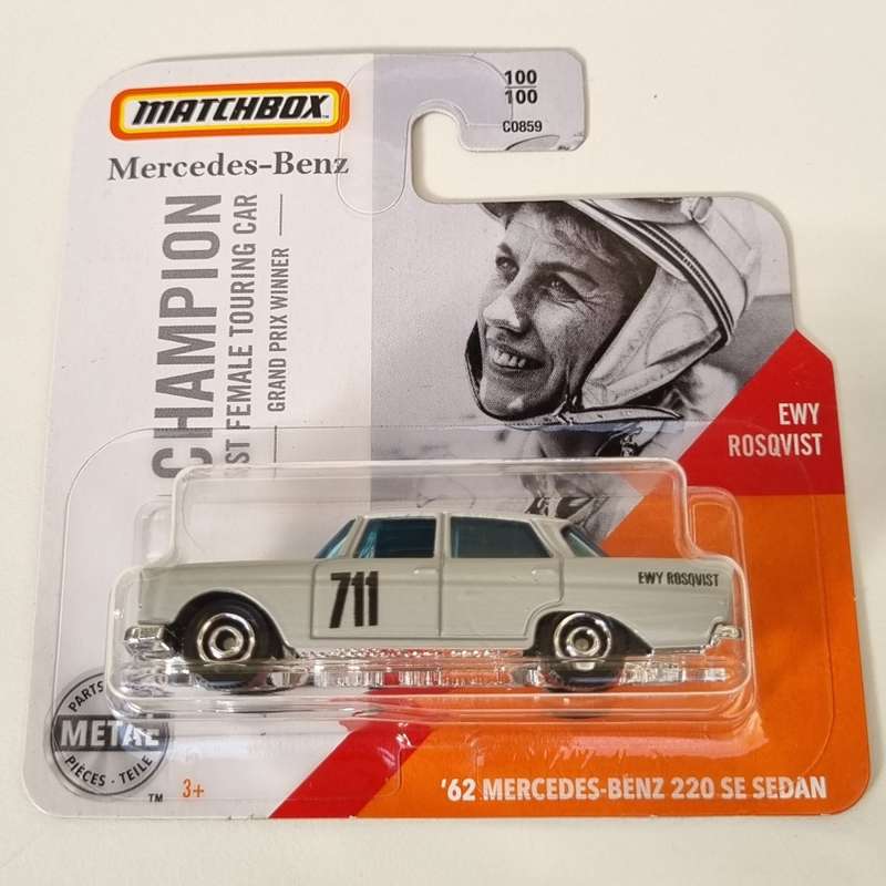 Matchbox 62 Mercedes-Benz 220 SE Sedan Ewy Rosqvist