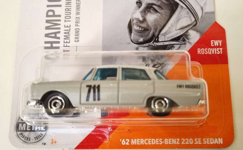 Matchbox 62 Mercedes-Benz 220 SE Sedan Ewy Rosqvist