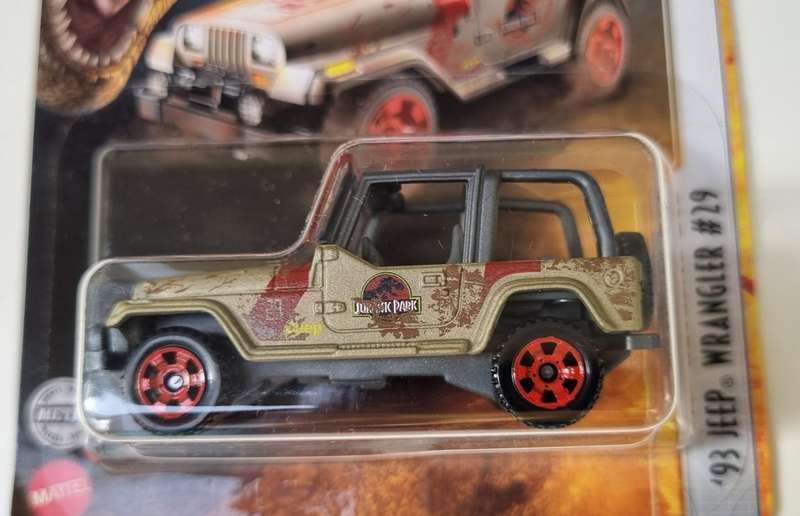 Matchbox 93 Jeep Wrangler Jurassic World