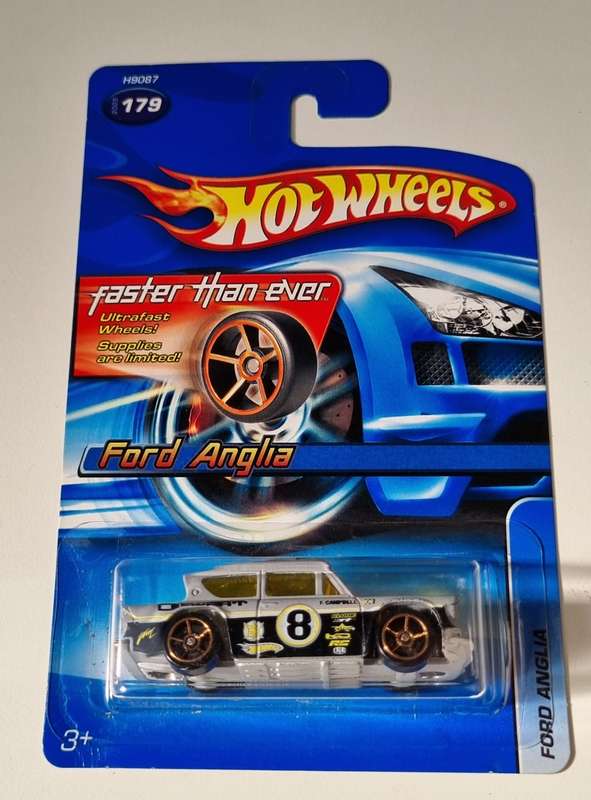 Hot Wheels Ford Anglia