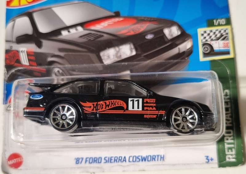 Hot Wheels 87 Ford Sierra Cosworth