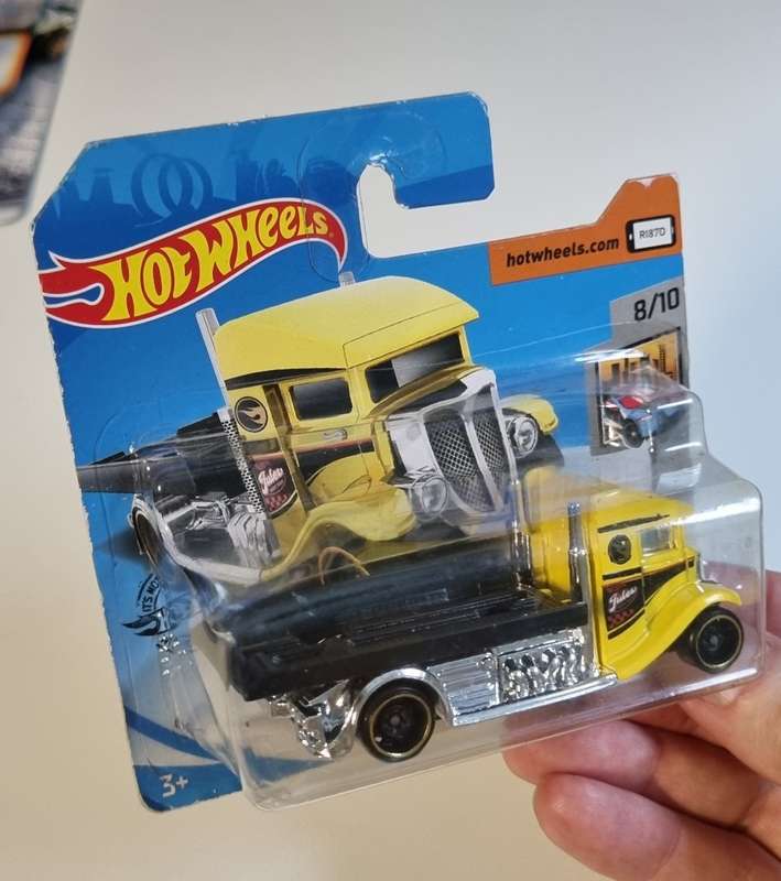 Hot Wheels Fast Bed Hauler Treasure Hunt