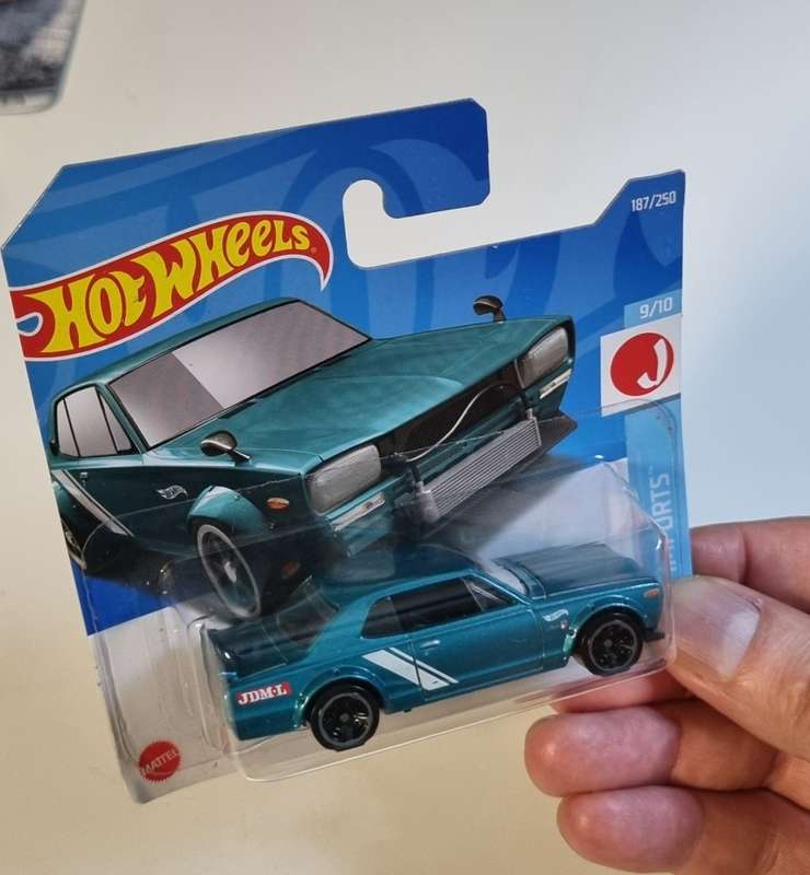 Hot Wheels Nissan Skyline HT-2000GT-X