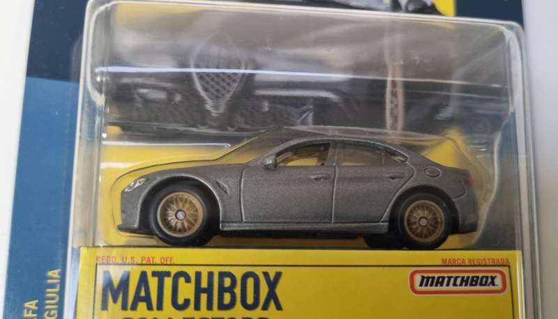 Matchbox Collectors 2016 Alfa Romeo Giulia