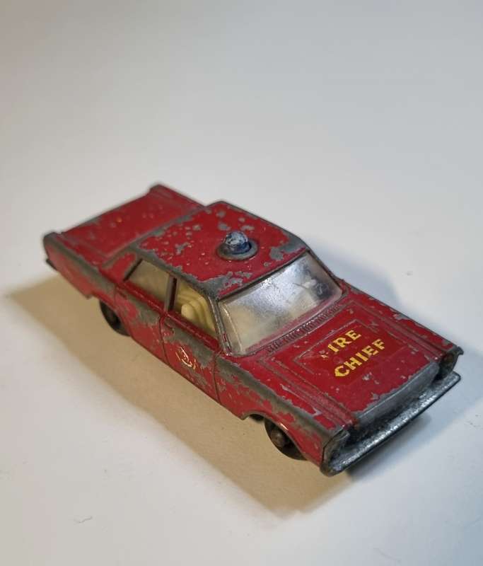 Matchbox Lesney 59C FORD GALAXIE FIRE CHIEF