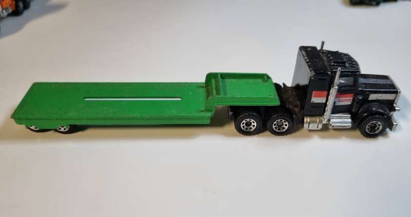 Matchbox Lesney Peterbilt Truck