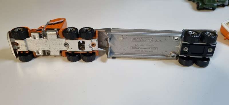 Matchbox Lesney Kenworth Aerodyne Truck Low bed with trailer & Boat