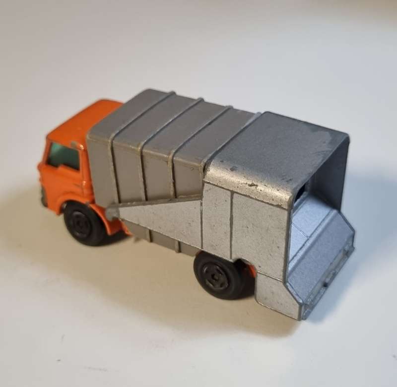 Matchbox Lesney 7C FORD REFUSE TRUCK