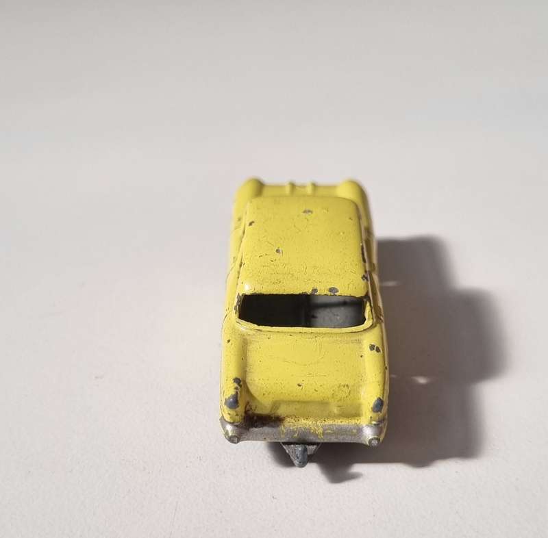 Matchbox Lesney 45A Vauxhall Victor