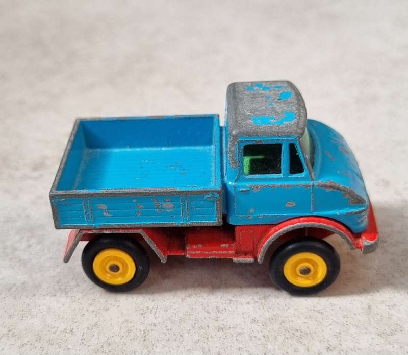 Matchbox Lesney 49b Unimog