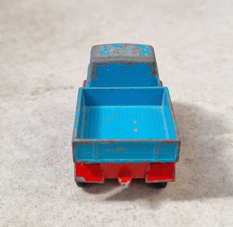 Matchbox Lesney 49b Unimog