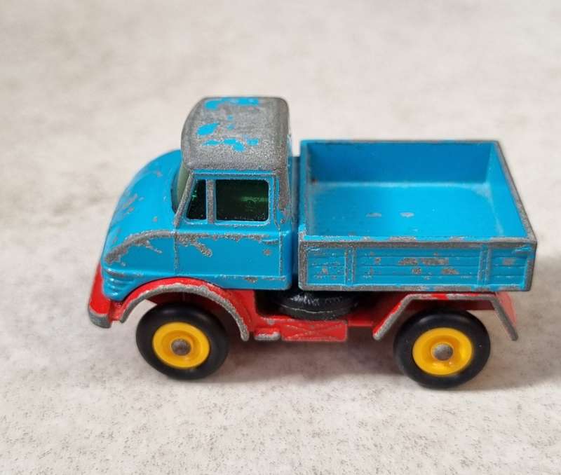 Matchbox Lesney 49b Unimog
