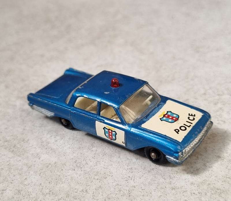 Matchbox Lesney 55B Ford Fairlane Police Car