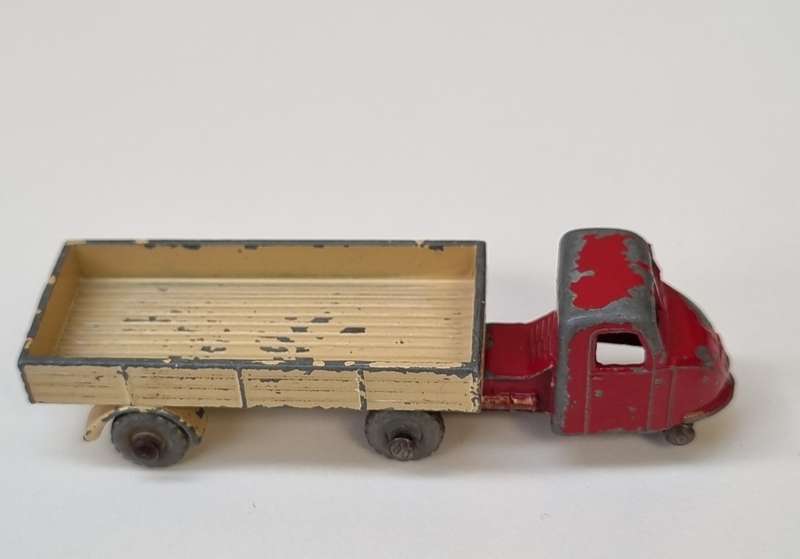 Matchbox Lesney 10b Mechanical Horse and Trailer