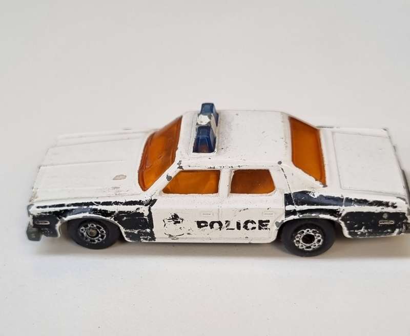 Matchbox Lesney 10f Plymouth Grand Fury Police