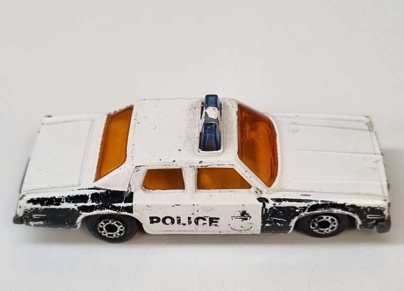 Matchbox Lesney 10f Plymouth Grand Fury Police