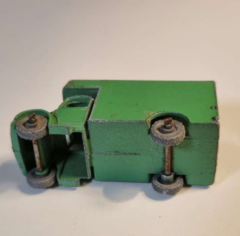 Matchbox Lesney 17a Removal Van