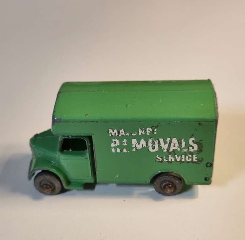 Matchbox Lesney 17a Removal Van