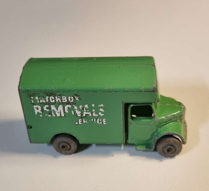 Matchbox Lesney 17a Removal Van
