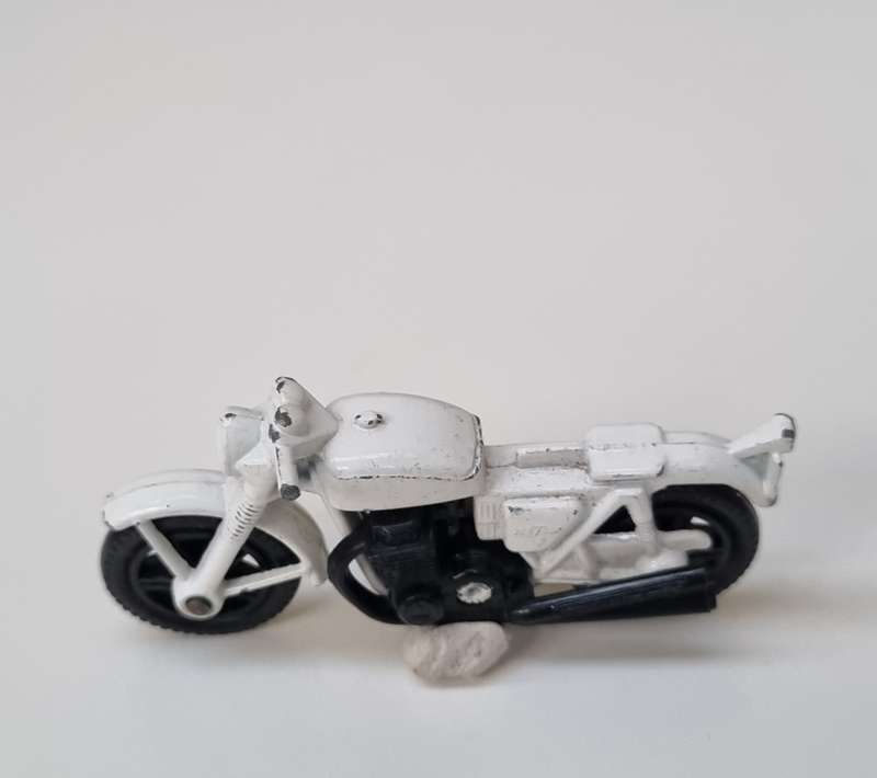 Matchbox Lesney 33E Police Motorcycle