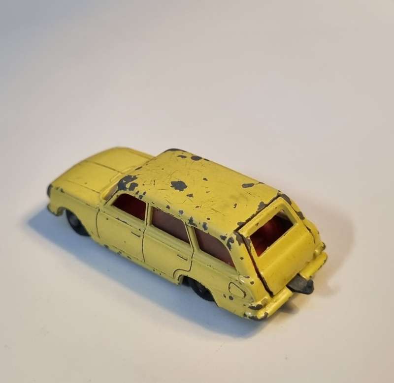 Matchbox Lesney 38B Vauxhall Victor Estate Car