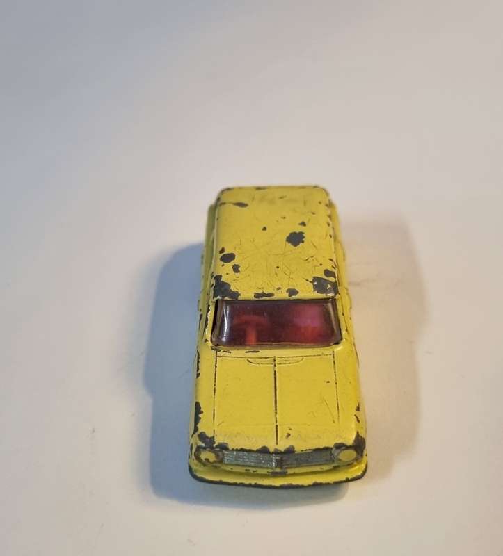 Matchbox Lesney 38B Vauxhall Victor Estate Car