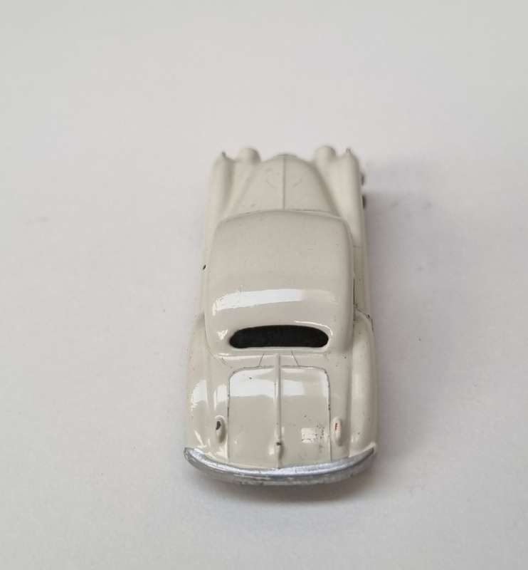 Matchbox Lesney 32A Jaguar XK140