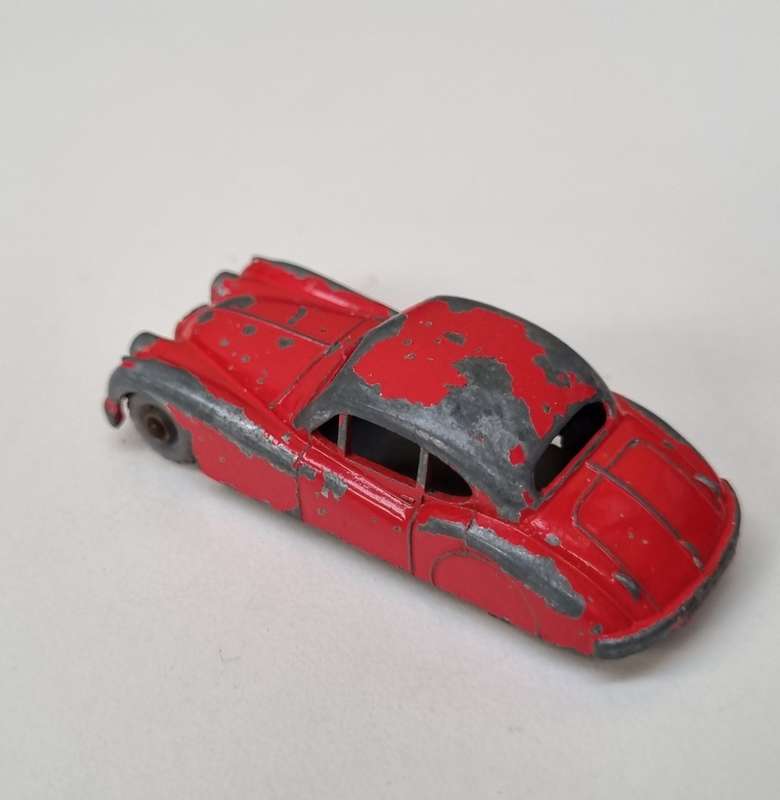 Matchbox Lesney 32A Jaguar XK140