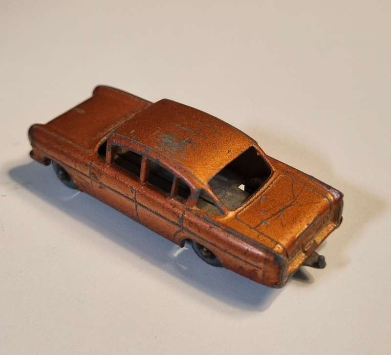 Matchbox Lesney 22b Vauxhall Cresta PA