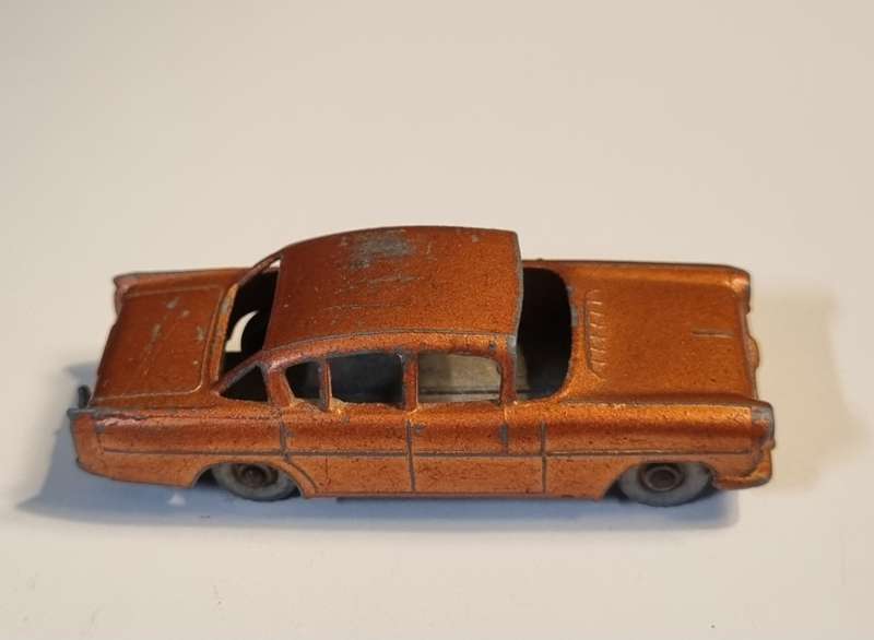 Matchbox Lesney 22b Vauxhall Cresta PA