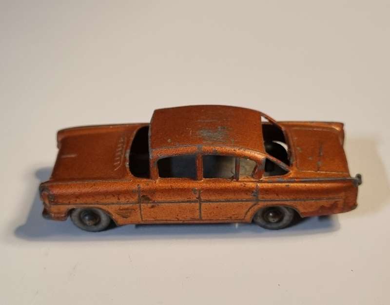 Matchbox Lesney 22b Vauxhall Cresta PA