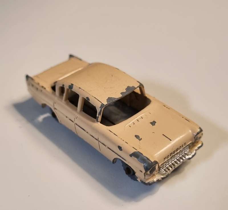 Matchbox Lesney 22b Vauxhall Cresta PA