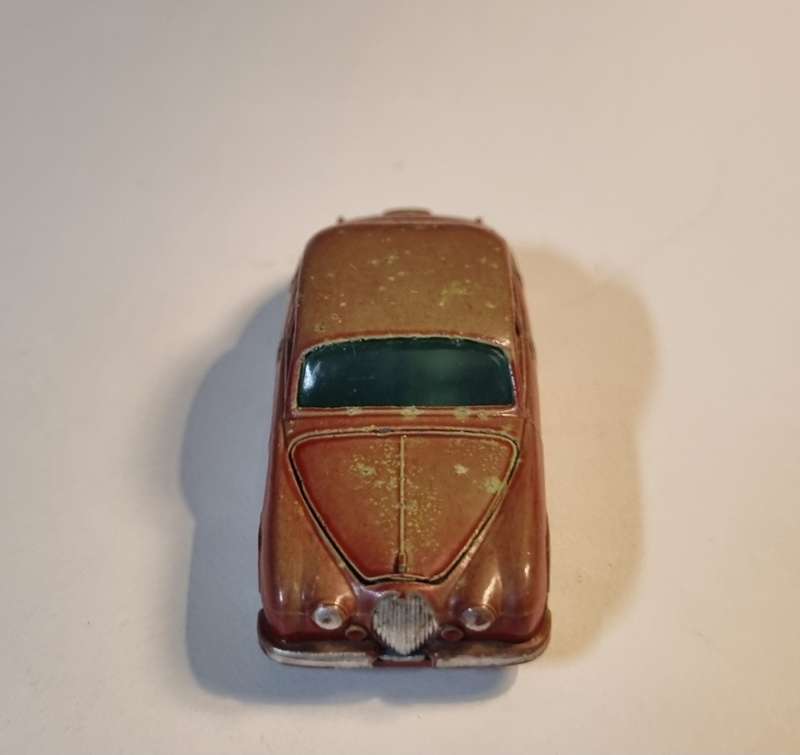 Matchbox Lesney 65B Jaguar 3.8