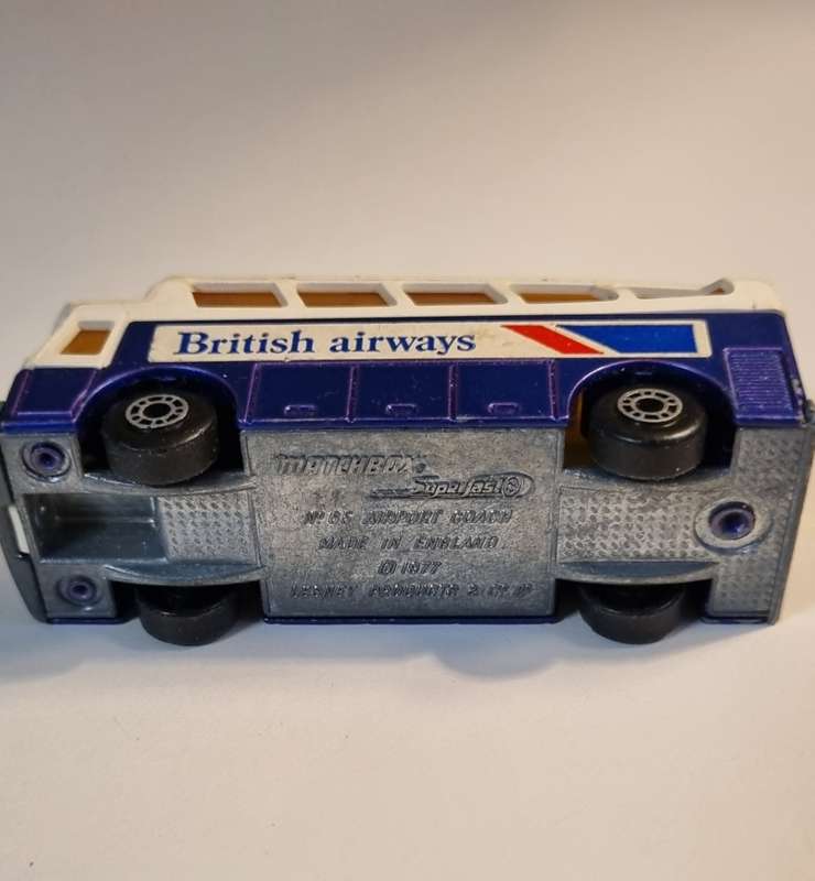 Matchbox Lesney 65E Airport Coach
