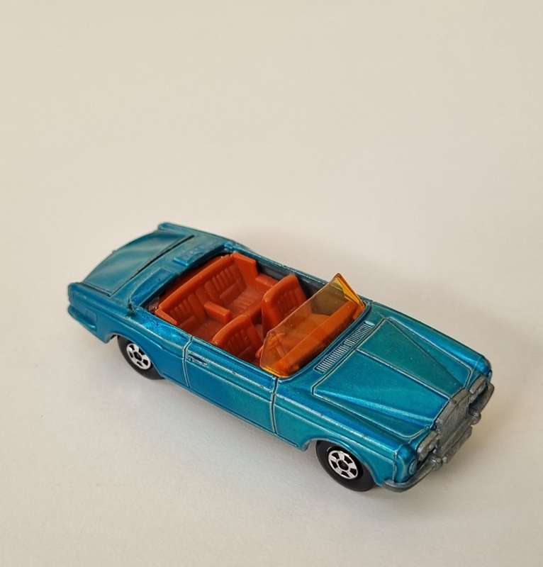 Matchbox Lesney 69C Rolls Royce Silver Shadow Coupe