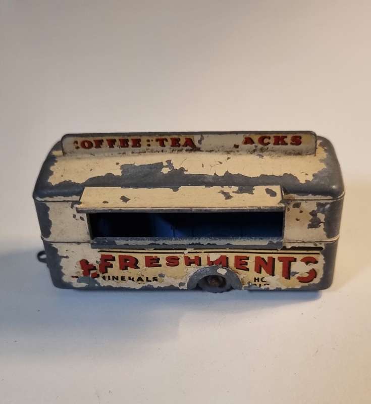 Matchbox Lesney 74A Mobile Canteen