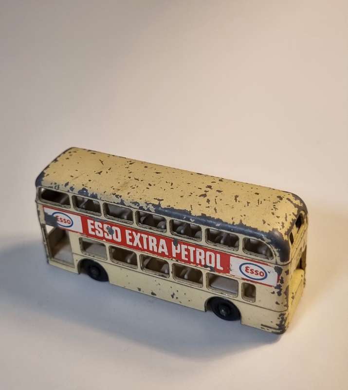 Matchbox Lesney 74B Daimler Fleetline Bus