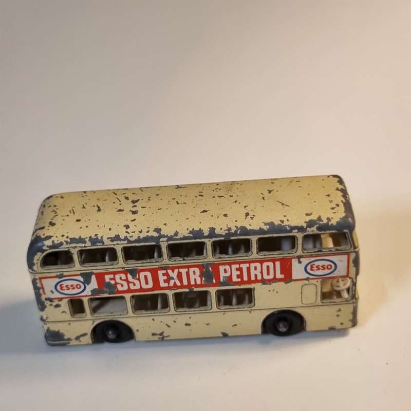 Matchbox Lesney 74B Daimler Fleetline Bus