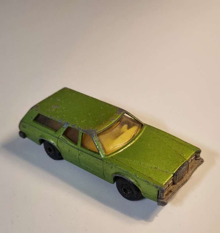 Matchbox Lesney 74D Cougar Villager